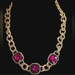 LAUNDRY by Shelli Segal Gold Chain Necklace with Vibrant Pink Stones NWT